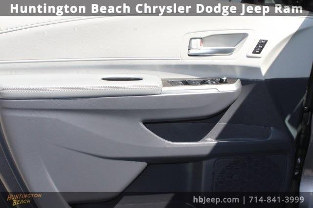 used 2023 Toyota Sienna car, priced at $47,990