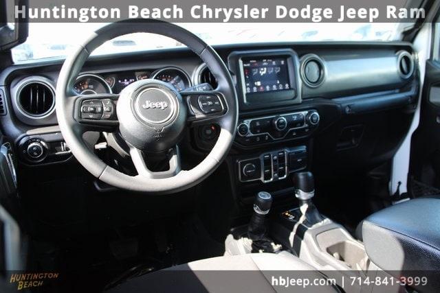 used 2023 Jeep Gladiator car, priced at $23,700