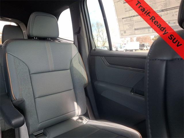 new 2025 GMC Acadia car, priced at $52,336