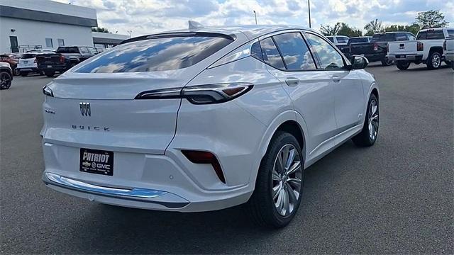 new 2025 Buick Envista car, priced at $31,421