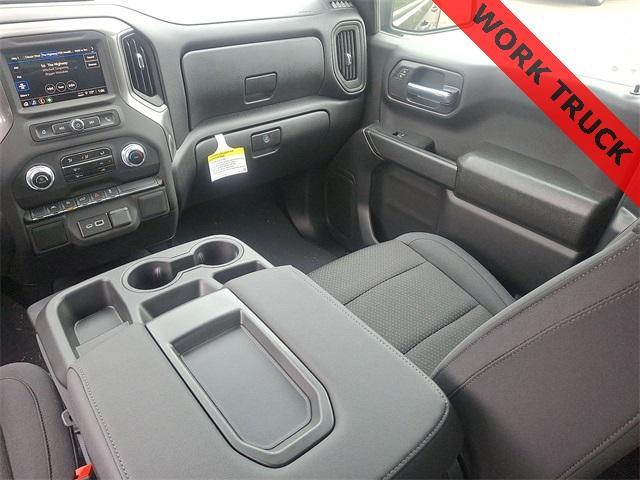 new 2025 GMC Sierra 1500 car, priced at $53,555