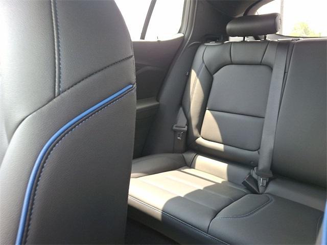 new 2025 Buick Envista car, priced at $30,070