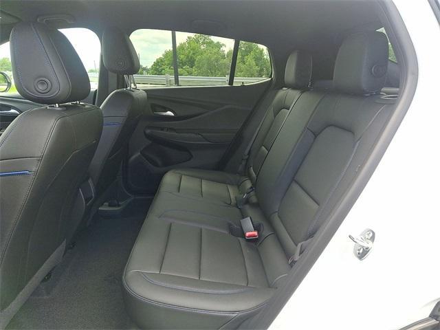 new 2025 Buick Envista car, priced at $27,513