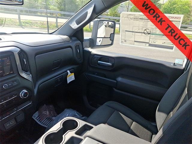 new 2025 GMC Sierra 3500 car, priced at $52,295
