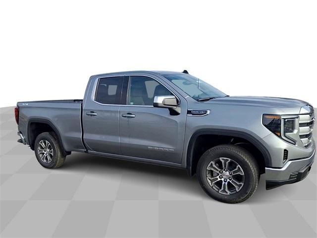 new 2025 GMC Sierra 1500 car, priced at $55,562