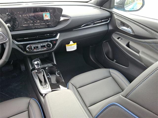 new 2025 Buick Envista car, priced at $29,271