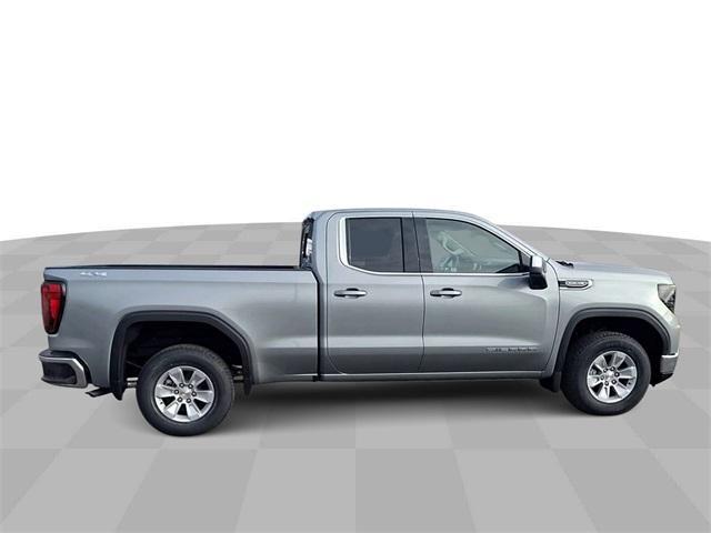 new 2025 GMC Sierra 1500 car, priced at $55,282