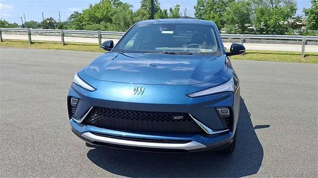 new 2025 Buick Envista car, priced at $28,680