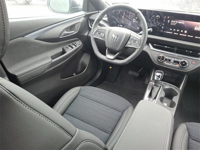 new 2025 Buick Envista car, priced at $26,685