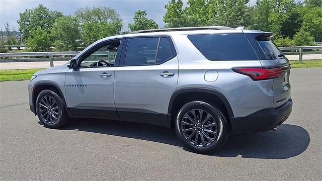 used 2023 Chevrolet Traverse car, priced at $42,997