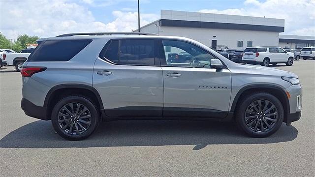used 2023 Chevrolet Traverse car, priced at $42,997
