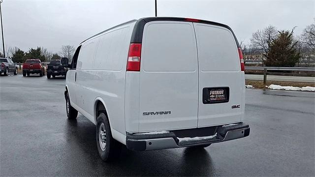 new 2025 GMC Savana 2500 car, priced at $52,637