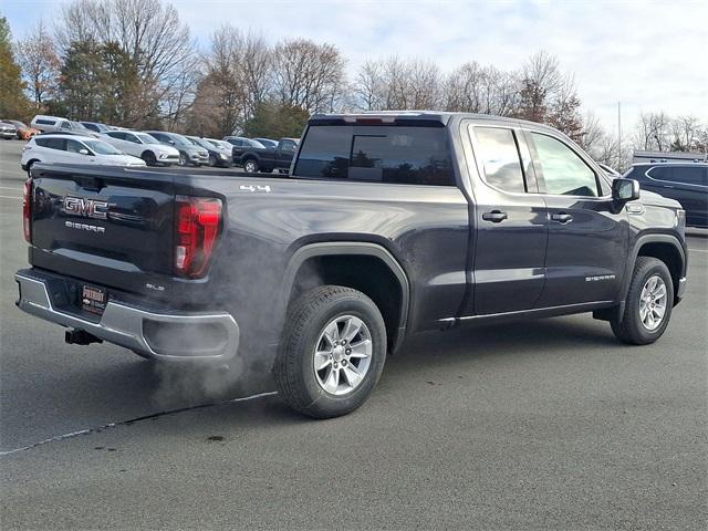 new 2025 GMC Sierra 1500 car, priced at $55,282