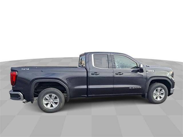 new 2025 GMC Sierra 1500 car, priced at $55,282