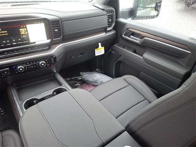 new 2025 GMC Sierra 2500 car, priced at $80,235
