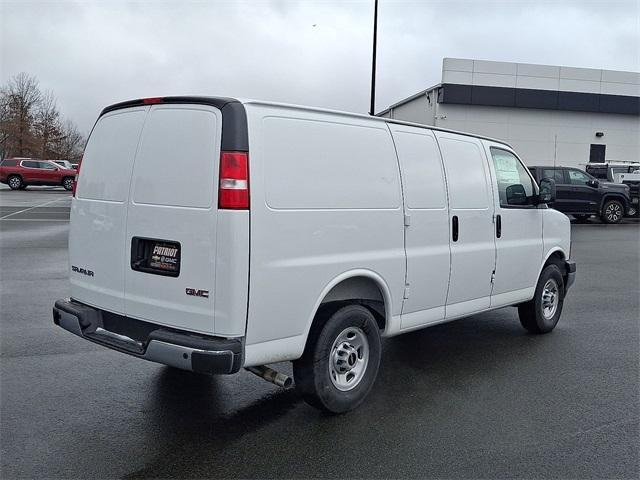 new 2025 GMC Savana 2500 car, priced at $52,637