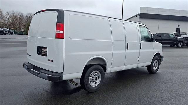 new 2025 GMC Savana 2500 car, priced at $52,637