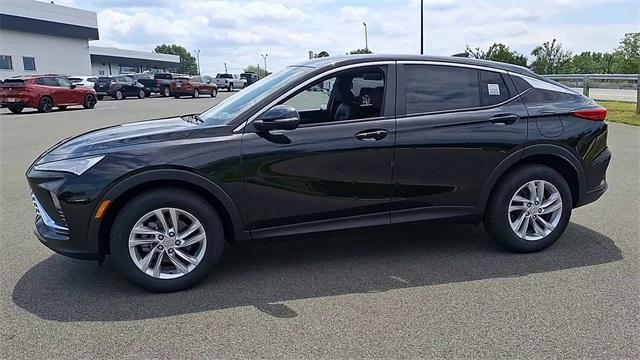 new 2025 Buick Envista car, priced at $27,280