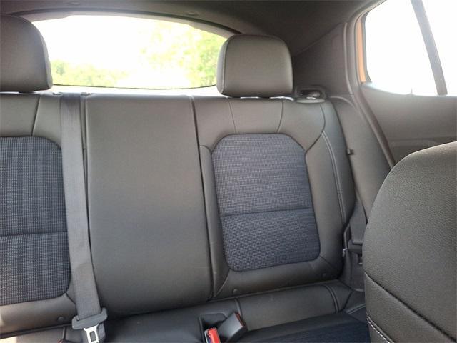 new 2025 Buick Envista car, priced at $26,588