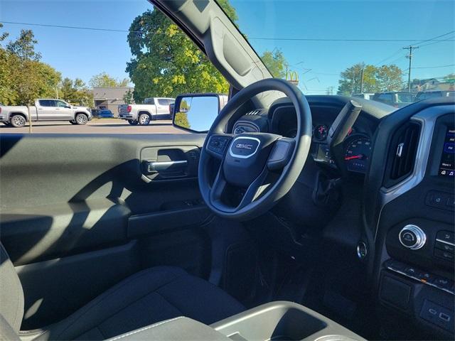 new 2025 GMC Sierra 1500 car, priced at $44,340