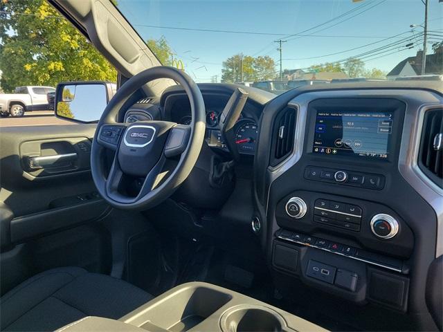 new 2025 GMC Sierra 1500 car, priced at $44,340