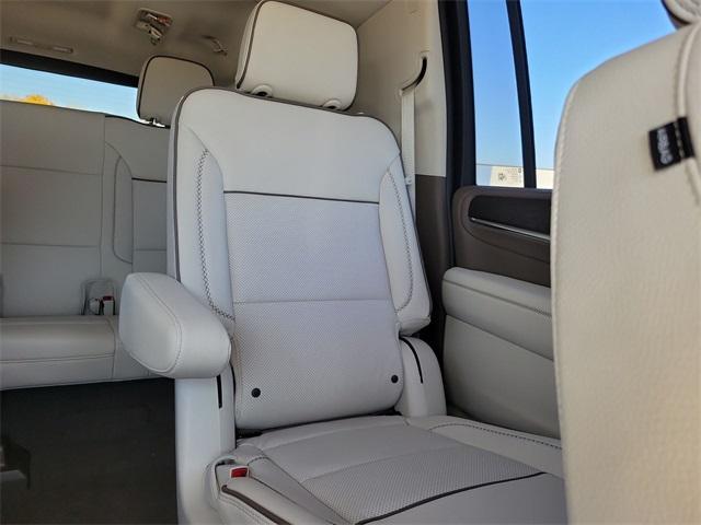 new 2024 GMC Yukon XL car, priced at $85,957