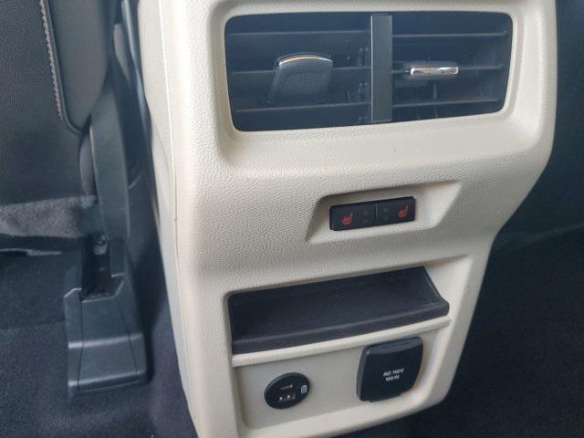 used 2022 Ford Edge car, priced at $24,990