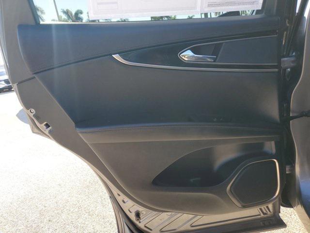 used 2023 Lincoln Nautilus car, priced at $31,998