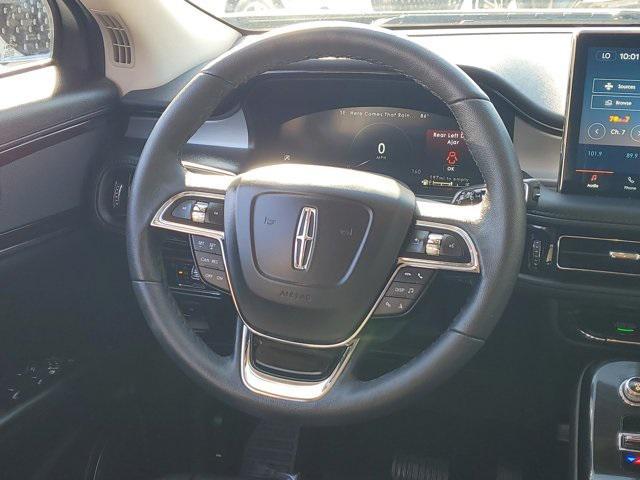 used 2023 Lincoln Nautilus car, priced at $31,998