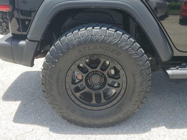 used 2018 Jeep Wrangler Unlimited car, priced at $24,990