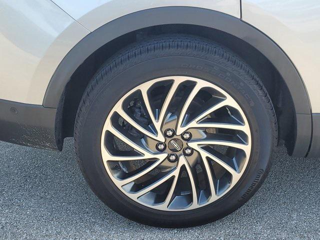 used 2019 Lincoln Nautilus car, priced at $18,998