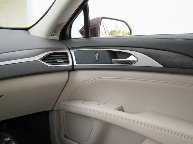 used 2017 Lincoln MKZ car