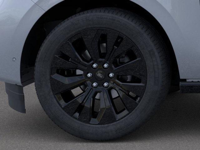 new 2025 Ford Expedition car, priced at $8,201