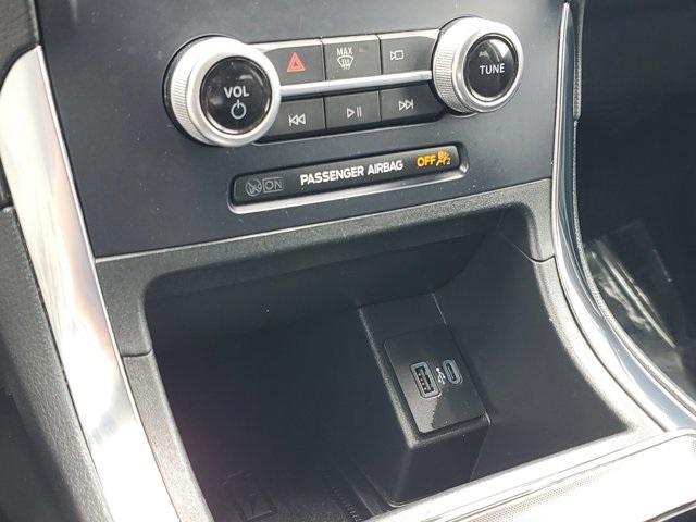 used 2022 Ford Edge car