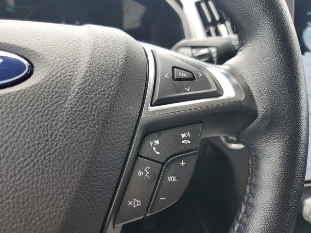 used 2022 Ford Edge car
