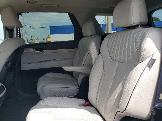 used 2024 Hyundai Palisade car, priced at $39,990