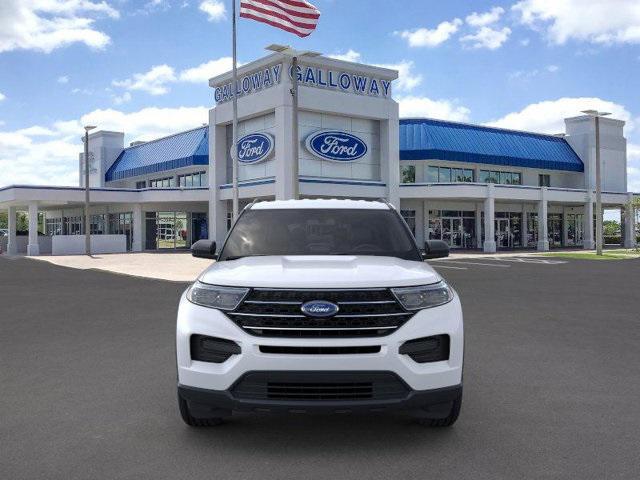 new 2024 Ford Explorer car, priced at $39,169