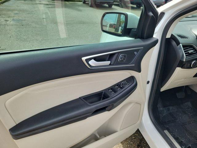 used 2022 Ford Edge car, priced at $20,990