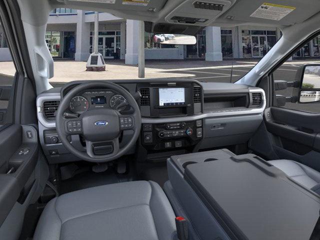 new 2025 Ford F-450 car