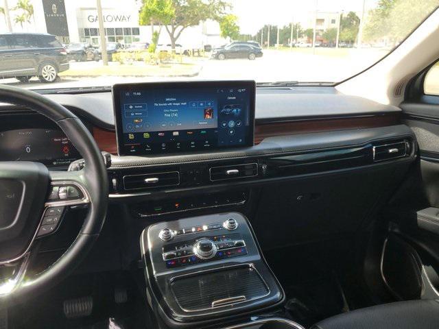 used 2022 Lincoln Nautilus car, priced at $34,998