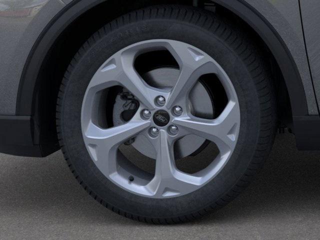 new 2026 Ford Escape car, priced at $33,025