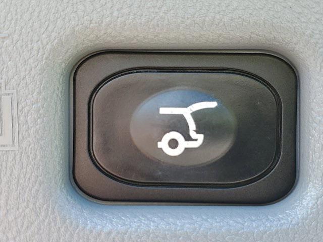 used 2021 Lincoln Nautilus car, priced at $34,598