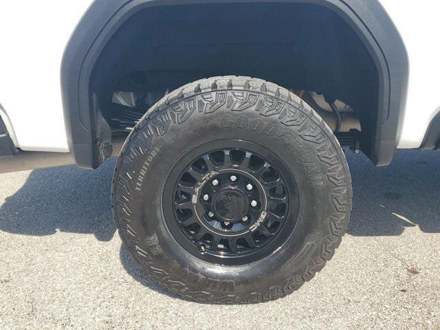 used 2024 GMC Sierra 2500 car, priced at $85,990