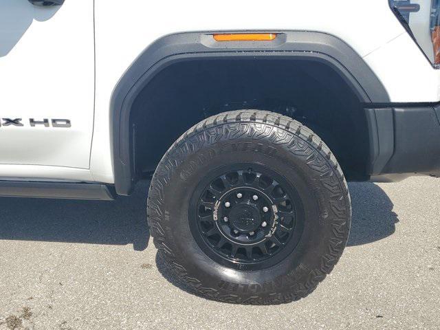 used 2024 GMC Sierra 2500 car, priced at $85,990
