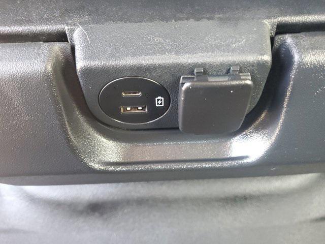 used 2022 Ford F-150 car, priced at $27,911