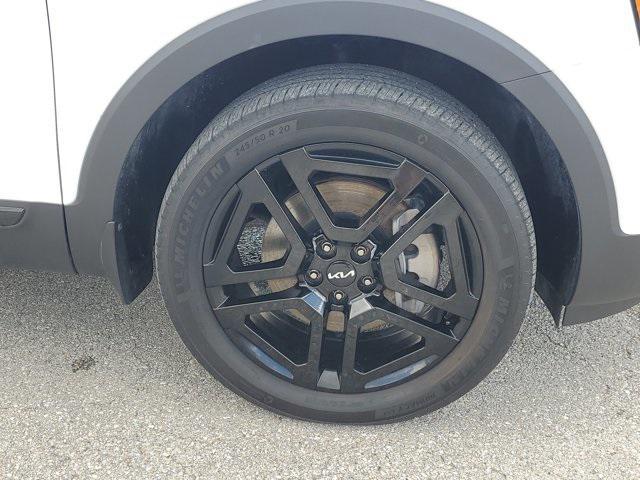used 2024 Kia Telluride car, priced at $44,990
