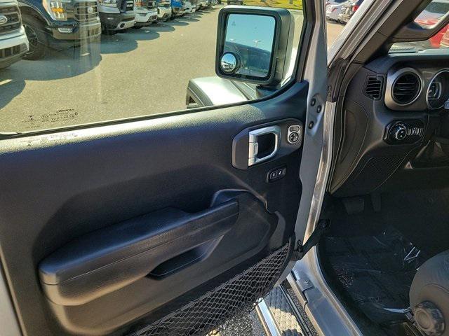 used 2020 Jeep Gladiator car, priced at $27,990