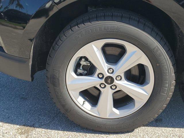 used 2024 Ford Edge car, priced at $26,990