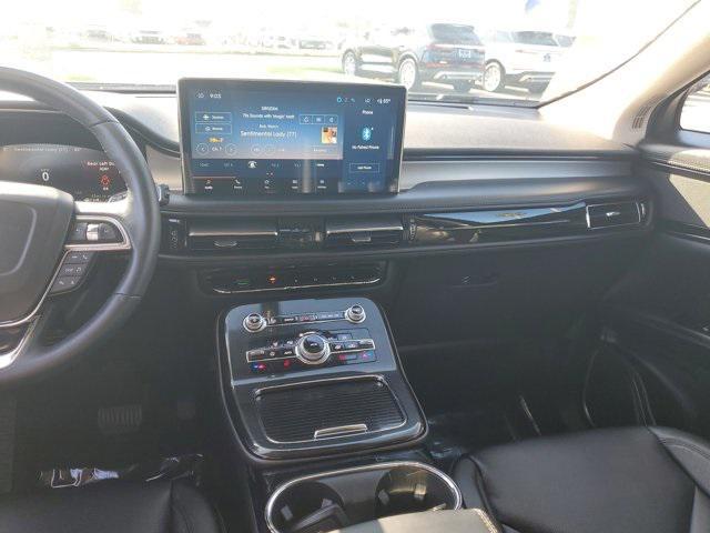used 2023 Lincoln Nautilus car, priced at $32,498