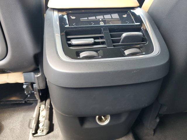 used 2020 Volvo XC90 car, priced at $29,153